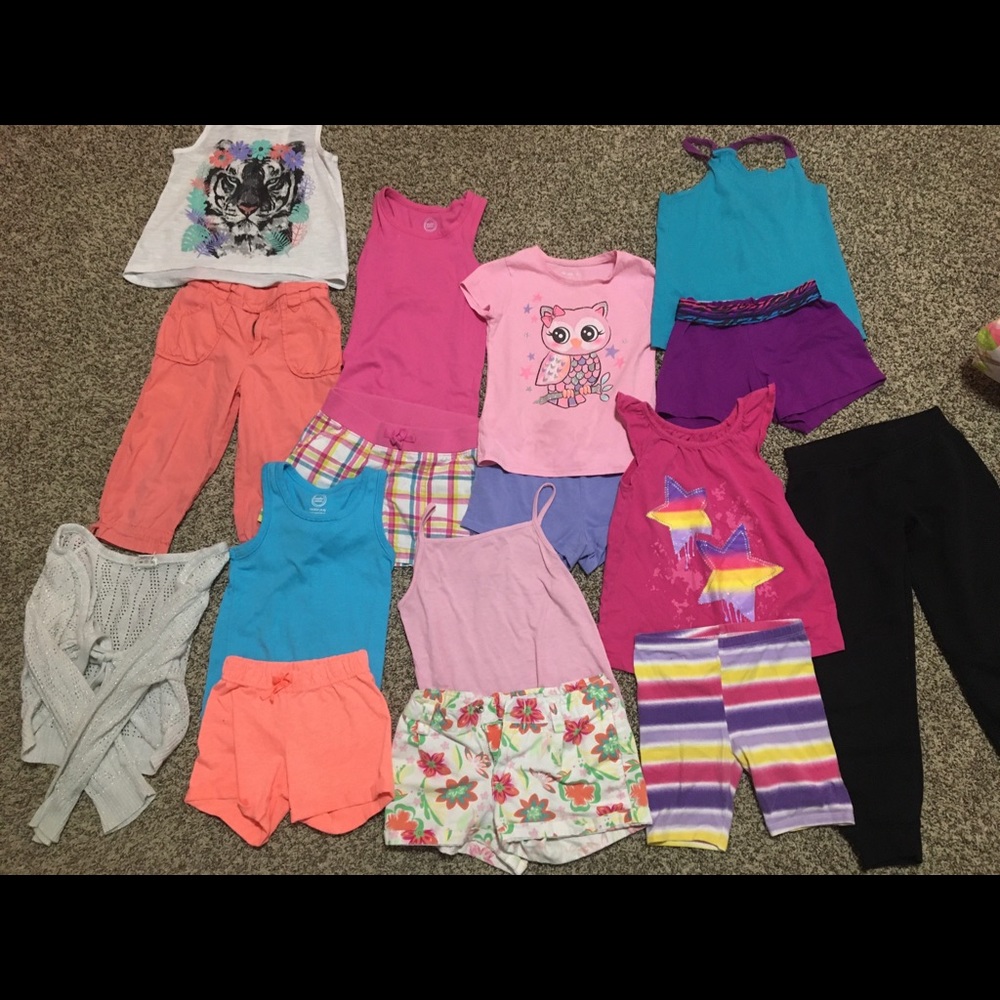 Huge Bundle of x16 Girl’s Items!